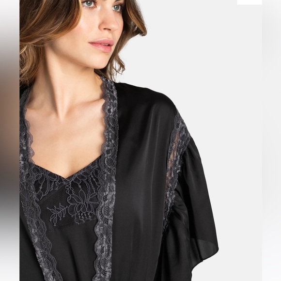 BNWT Intimately Free People Satin Robe - Picture 3 of 8